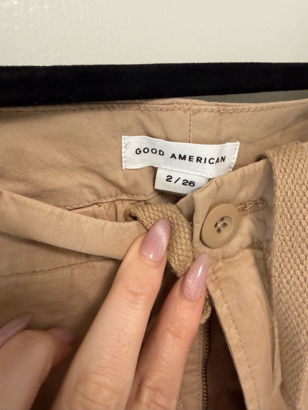 Good American Beige Cargo Pants - Picture 7 of 7